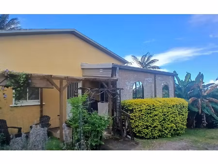 maison petite-île 80 m² t-4 à vendre  287 000 €