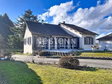 saint-mexant : maison familiale 120 m² sur 882 m²