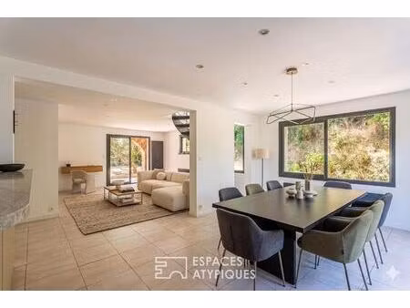 maison familiale au calme  jardin arboré