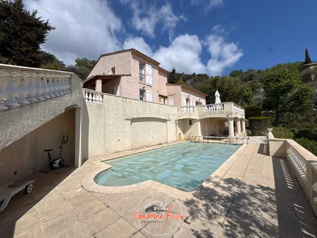 carros village villa de 4 pièces avec piscine et terrain att