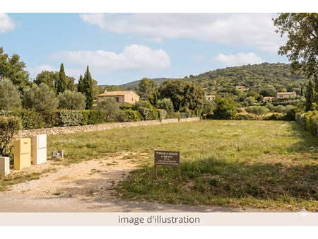 opportunité rare à la moutonne terrain de 967 m2 plein sud