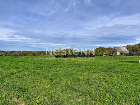 terrain constructible 1500m² à sadroc