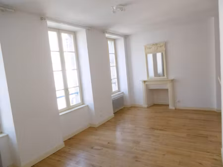 fougeres centre ville appartement t3