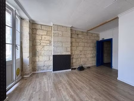 t1bis 32m² - bordeaux saint-seurin - immeuble pierre - à rénover