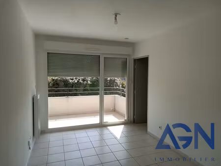 à vendre : appartement 2 pièces de 33 20m² quartier euroméde