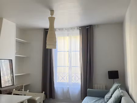 paris 6 ème  appartement une pièce meublé