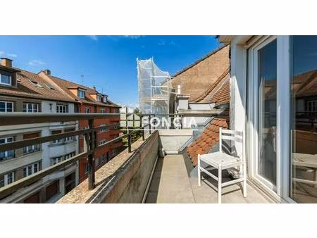 strasbourg neudorf - 2 pieces avec fort potentiel - dernier etage avec balcon