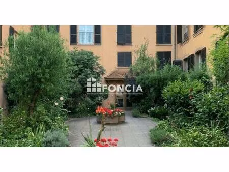 studio vendu loué - centre de colmar - résidence de la commanderie