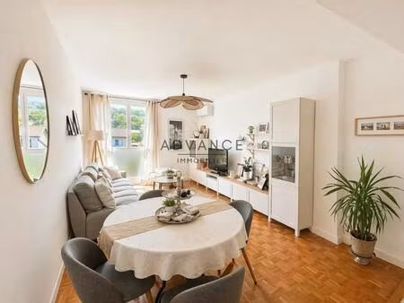 t3 lumineux - balcon  cave  parking  clim - jolimont