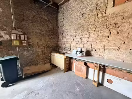 maison de village avec logement de 90 m2hab.