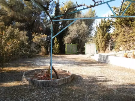 vente terrain à batir 2600 m² à nice (06000)  350 000 €