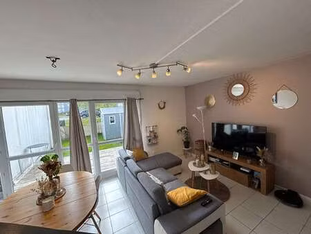 vente maison à landivisiau (29400) : à vendre / 74m² landivisiau
