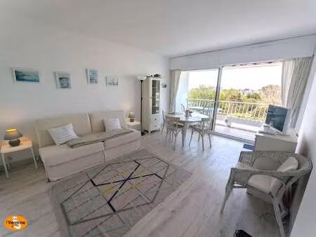 vente appartement t1 bord de mer à quiberon (56170) : à vendre t1 bord de mer / 30m² quibe