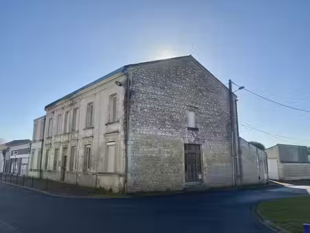 immeuble  ancienne maison de retraite