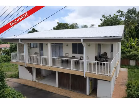 vente immeuble 176 m² à la trinite (97220)  350 000 €