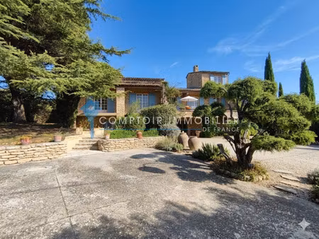 propriete 6pièce(s) 4chambre(s) 210 m² aramon (30390)