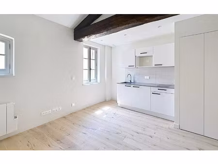 location appartement  32.98 m² t-1 à avignon  580 €