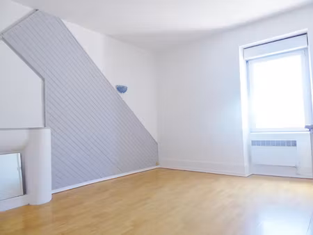 location appartement 1 pièce 22.88 m² à douarnenez (29100)  430 €
