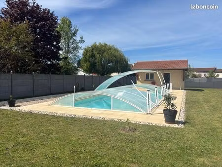 maison avec 190m2 garages
