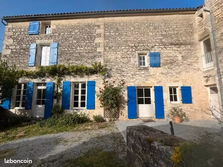 maison ancienne 180m2  3 chambres  bureau  préau  atelier  potager/verger