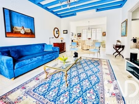 propriété 7 pièces 156 m²