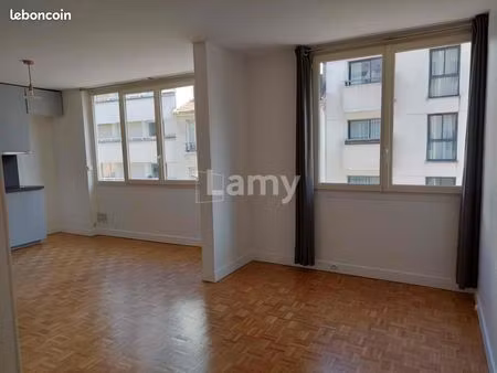 appartement 1 pièce 28 m²