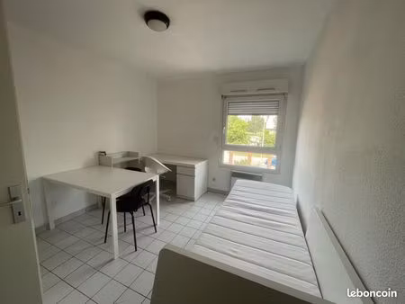 appartement 1 pièce 18 m²