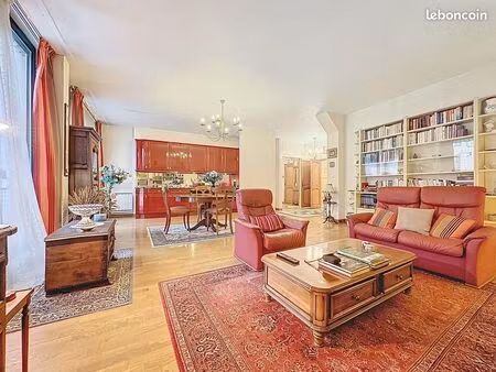 appartement 5 pièces 83 m²