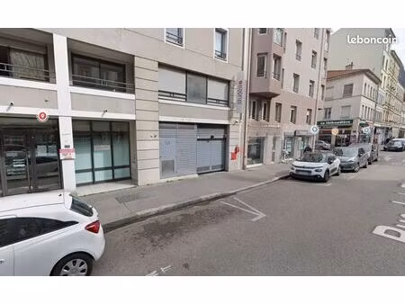 garage/box 19 m² lyon
