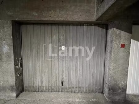 garage/box 10 m² villeurbanne