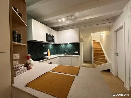 duplex t3 - hypercentre historique (rue de l'epine)