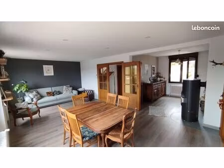 maison 5 pièces 126 m² - location meublée