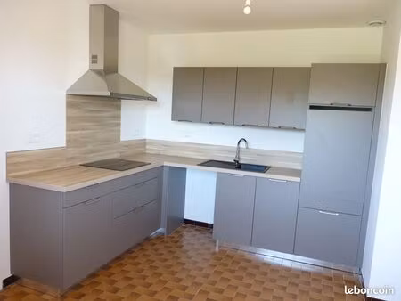 maison 5 pièces 112 m2 de plain-pied