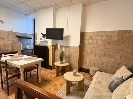 t2 meublé 26 m² – centre-ville agen –– idéal étudiant