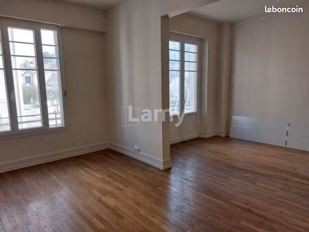 appartement 4 pièces 94 m²