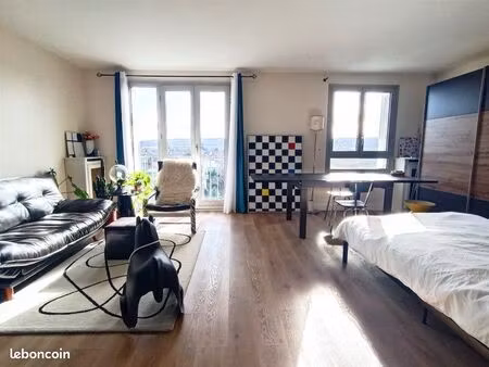 location t3 rueil-malmaison