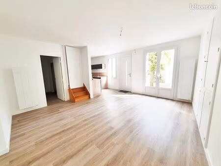 maison 3 pièces 73 m²
