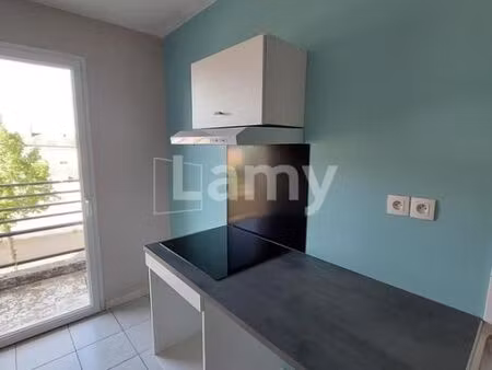 appartement 3 pièces 65 m²