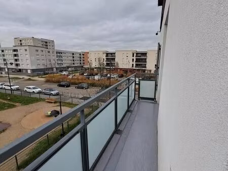 appartement 4 pièces 84 m²