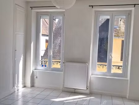 t2 58 m2 + petit bureau