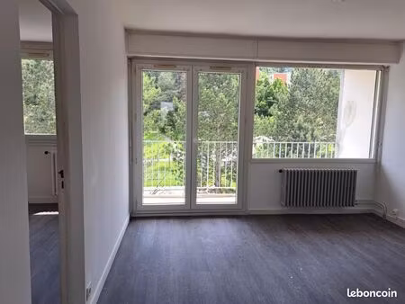 appartement 4 pièces 67 m²