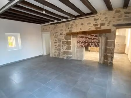 location appartement 130m² - saint menoux