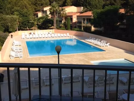 studio meublé sanary  idéal étudiant