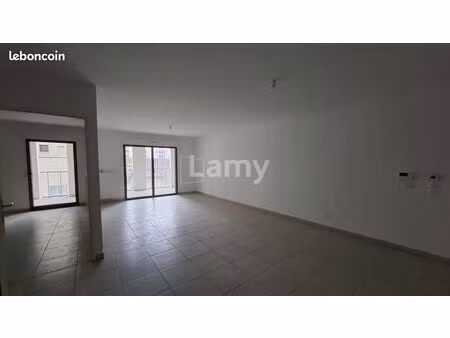 appartement 5 pièces 122 m²