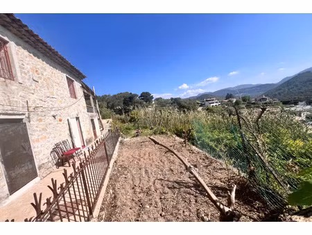 vente maison 4 pièces 105 m² cantaron (06340)
