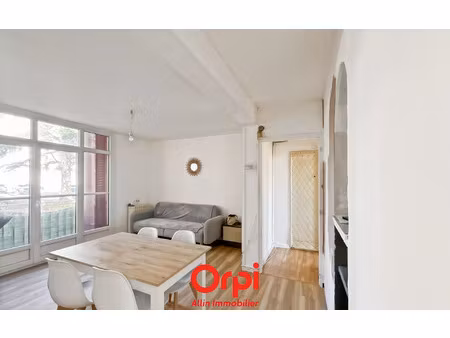 appartement montluçon 53 m² t-4 à vendre  30 000 €