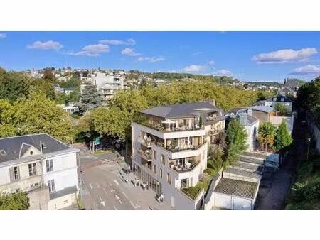 t4 double stationnement centre-ville