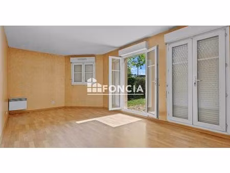 à vendre appartement 2 pièces 46.07 m² - voisin le bretonneux 78960