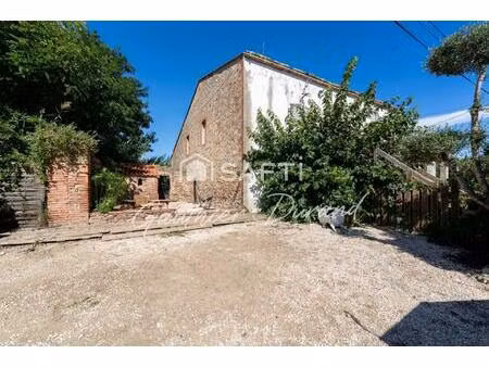 bompas (66)  mas de 420 m2 sur un terrain de 1500 m2!!