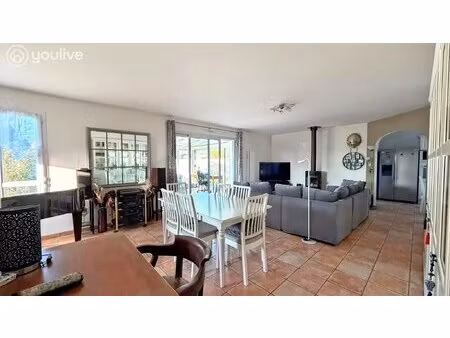 maison contemporaine de plain-pied – 2002 proche des commodités.85340.